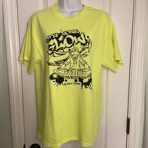 Neon sky zone glow with DJ logo. Size medium. Like new. 50% cotton 40% polyester